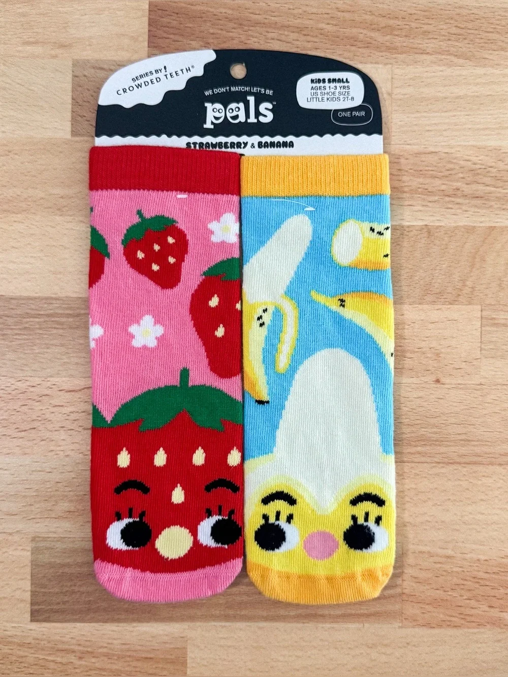 Pals Socks Kids' Mismatched Grip Socks - Strawberry and Banana